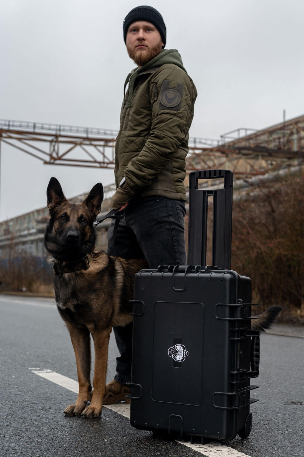 DarkFighter Multi-System Case